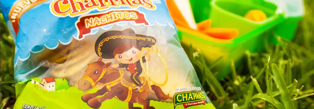 Diseño grafico de empaque Charritas